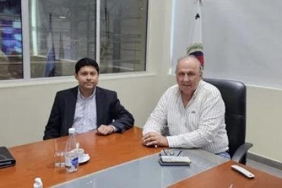 Reuni&oacute;n de trabajo por obras de agua y cloacas en Monterrico