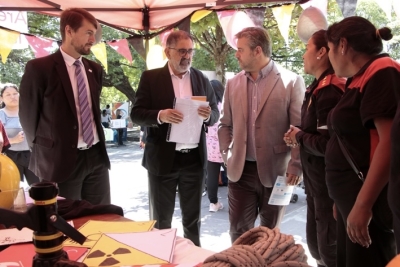 Se llev&oacute; a cabo la &ldquo;Jornada de Voluntariado&rdquo; en la explanada del municipio capitalino