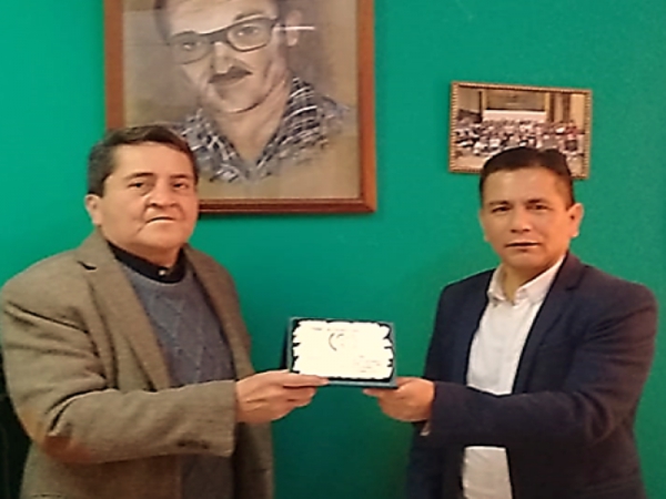 Premio &ldquo;Ing. Ricardo Hueda de Oro&rdquo; a trayectoria period&iacute;stica