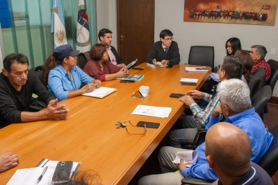 El ministro de Hacienda recibi&oacute; a gremios del interior