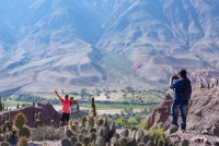 Entregaron subsidios a gu&iacute;as de turismo