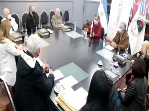 Se reuni&oacute; el jurado por premios "San Salvador"