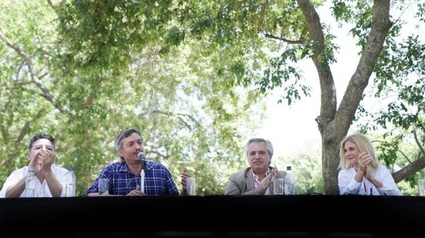 "Me apuran con el Fondo y no me aprueban el Presupuesto"