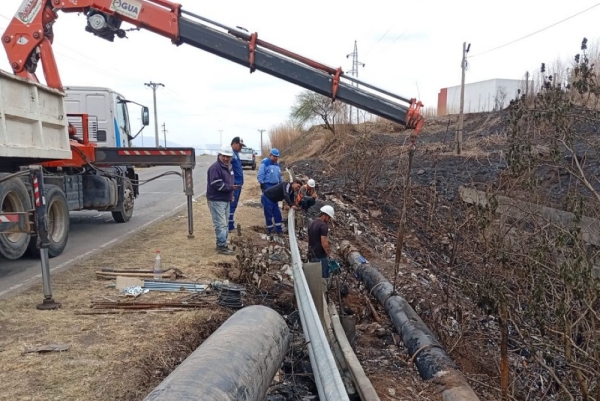 Incendio caus&oacute; graves da&ntilde;os en acueducto