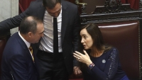 Los gobernadores esperan una &uacute;ltima negociaci&oacute;n con Milei en el Senado y condicionan el Pacto de Mayo