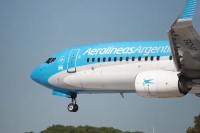 Pasajes gratis y baratos sin l&iacute;mites: cu&aacute;les son los privilegios de los pilotos de Aerol&iacute;neas Argentina que m&aacute;s irritan
