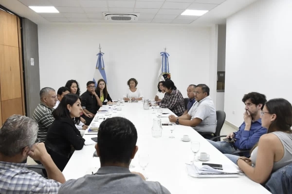 Acci&oacute;n integral para mejorar la conectividad en las escuelas de Jujuy