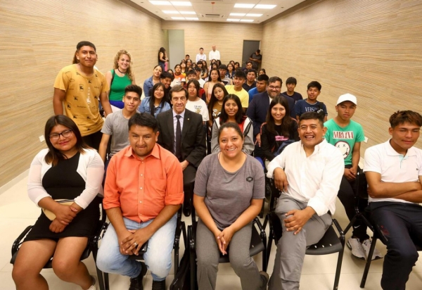 Sadir recibi&oacute; a estudiantes que participaron de Encuentro de Escuelas Rurales