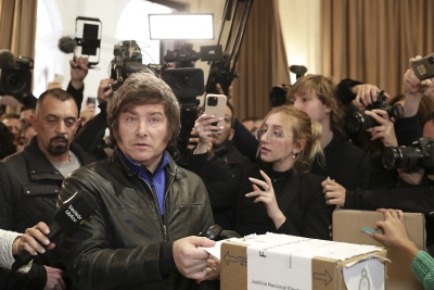 "Todo lo que hab&iacute;a que hacer ya se hizo", dijo Milei tras votar
