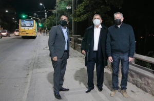 Renuevan luminarias en distintos puntos de la ciudad