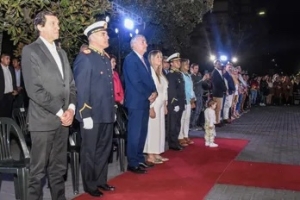 &Eacute;xodo Juje&ntilde;o: Morales presente en el tradicional cambio de Guardia de Honor