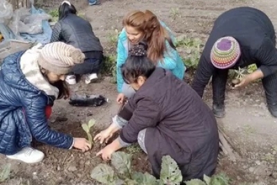 Taller de huertas agroecol&oacute;gicas a CAF y comedores comunitarios