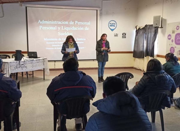 Liquidaci&oacute;n de sueldos.Capacitan a municipios de Puna y Ramal