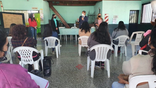 Nueva l&iacute;nea de financiamiento para mujeres en Palpal&aacute;