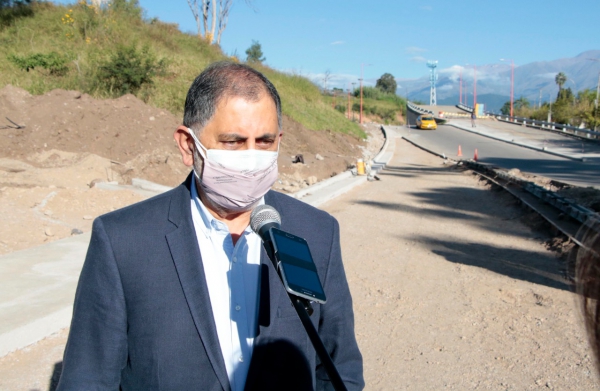 Municipio dar&aacute; funcionamiento a puente en Huaico