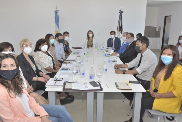 Paritarias: cuarto intermedio entre Gobierno y gremios docentes