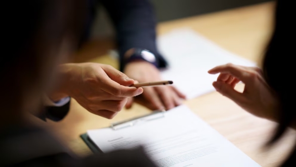 Los pr&eacute;stamos UVA cumplen 10 a&ntilde;os: el origen, las pol&eacute;micas y los riesgos de ajustar los cr&eacute;ditos por la inflaci&oacute;n