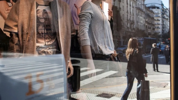 El Gobierno anunci&oacute; un acuerdo de precios con las empresas de indumentaria