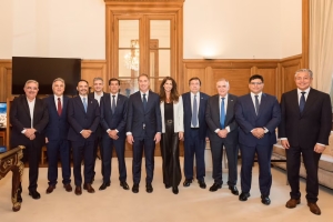 Con Adorni a su lado, Santilli juró como jefe de Gabinete: hubo fuerte presencia de gobernadores y dirigentes del PRO