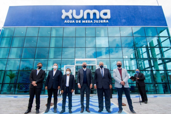 Jujuy inauguró la primera embotelladora de agua de mesa estatal