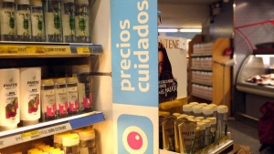 Comienza a regir la canasta con 60 art&iacute;culos para comercios de cercan&iacute;a