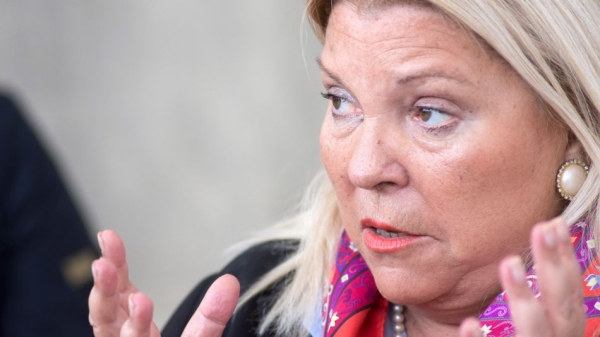 Elisa Carri&oacute; visitar&aacute; Jujuy y prev&eacute; reunirse con Gerardo Morales para un JxC "unido"