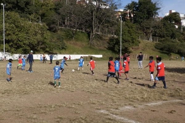 Una jornada a pura actividad deportiva en los distritos Centro y Alto Comedero