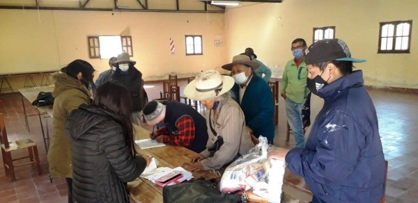 Plan Integral de adultos mayores en Volc&aacute;n