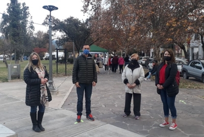 M&aacute;s flexibilizaciones en la ciudad, ahora "Las manois hacen"