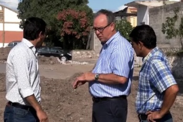 Perico: la Provincia ejecuta obras de pavimentos y drenajes