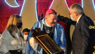 Morales asisti&oacute; a la Misa de Acci&oacute;n de Gracias oficiada con motivo la Coronaci&oacute;n Pontificia de la Virgen de R&iacute;o Blanco y Paypaya