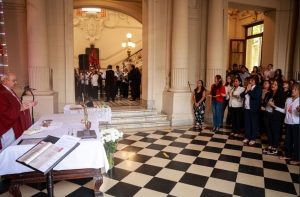 25 a&ntilde;os de celebrar misa navide&ntilde;a en Casa de Gobierno