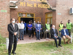 Ministro en comunidad educativa de la Agrot&eacute;cnica N&deg; 7