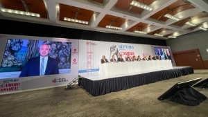 Fern&aacute;ndez critic&oacute; la distribuci&oacute;n mundial de vacunas: "&Aacute;frica fue abandonada a su suerte"