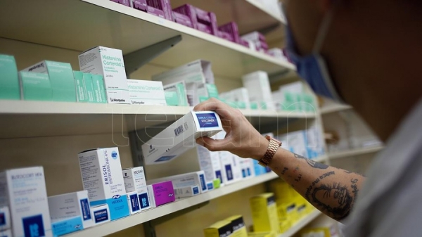 Habr&aacute; descuento de 35% en medicamentos para la poblaci&oacute;n sin prepaga ni obra social