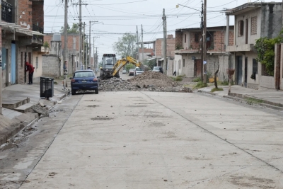 Avanzan obras de pavimentaci&oacute;n en Alto Comedero