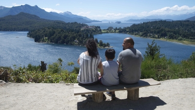 Fin de semana largo: 1,2 millones de turistas recorrieron el pa&iacute;s anticipando un 2023 r&eacute;cord