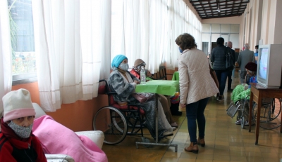 Defensor del Pueblo alert&oacute; por situaci&oacute;n "endeble" de geri&aacute;tricos