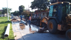 Renovaron colectores cloacales en Libertador