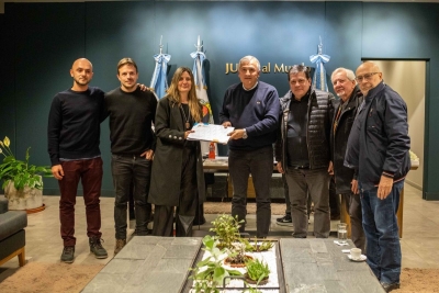El Gobernador de la Provincia recibi&oacute; a los representantes de Espacio Audiovisual Nacional