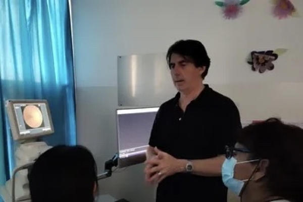 Profesionales del Hospital Snopek se capacitaron en manejo del primer retin&oacute;grafo de Jujuy