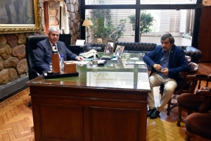 Universidad y Legislatura abordan tareas en conjunto