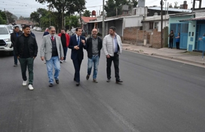 lto Comedero: Repavimentaci&oacute;n de la avenida Teniente Far&iacute;as