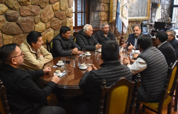 Bernis se reuni&oacute; con la CGT para avanzar en una agenda sindical