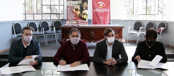 Productos de tomate chilto se comercializar&aacute;n en el Mercado Sur