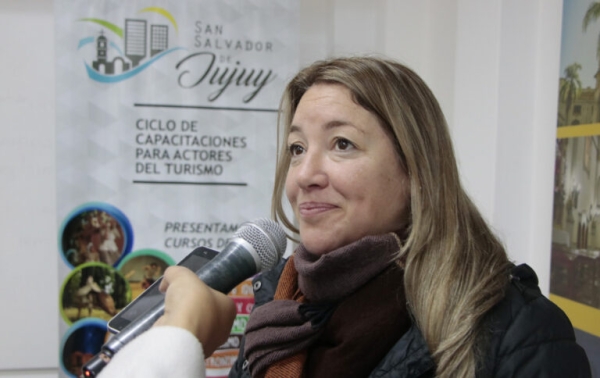 Municipio capacit&oacute; a estudiantes de Turismo