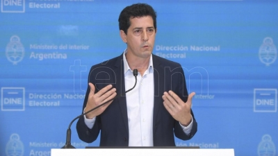 Ministros del gabinete pusieron su renuncia a disposici&oacute;n del Presidente