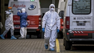 Murieron 241 personas y 10.332 fueron diagnosticadas con coronavirus en el pa&iacute;s