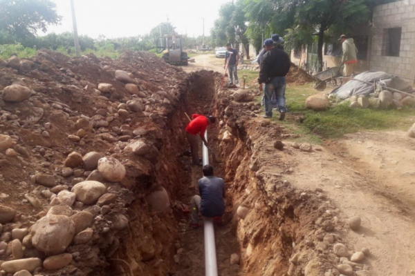Obras de cloacas en Fraile Pintado