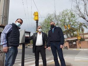 Ya son 91 esquinas semaforizadas